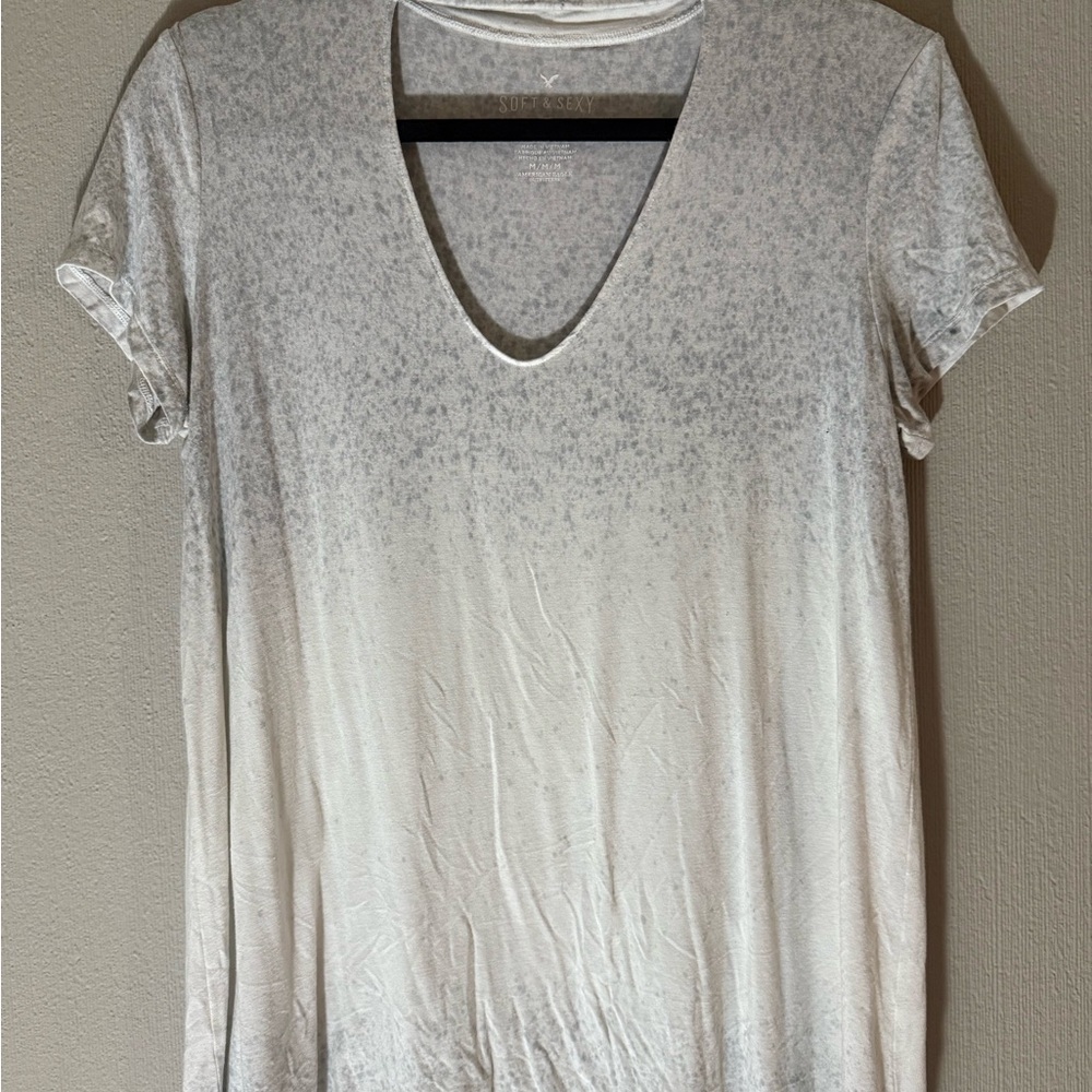 American Eagle Soft & Sexy White and Gray Short Sleeve Top